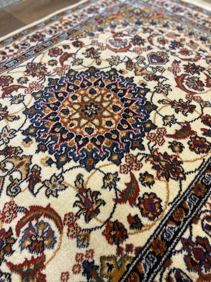 Tradition Floral Persian Rug www.mycosyplace.com